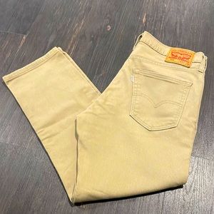 Never wore it. Brand new!!